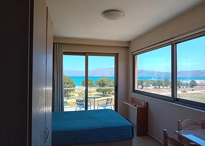 Crystal Bay Hotel