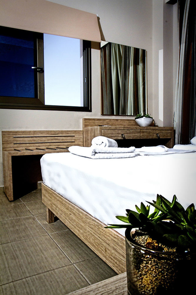 Crystal Bay Aparthotel Kíssamos